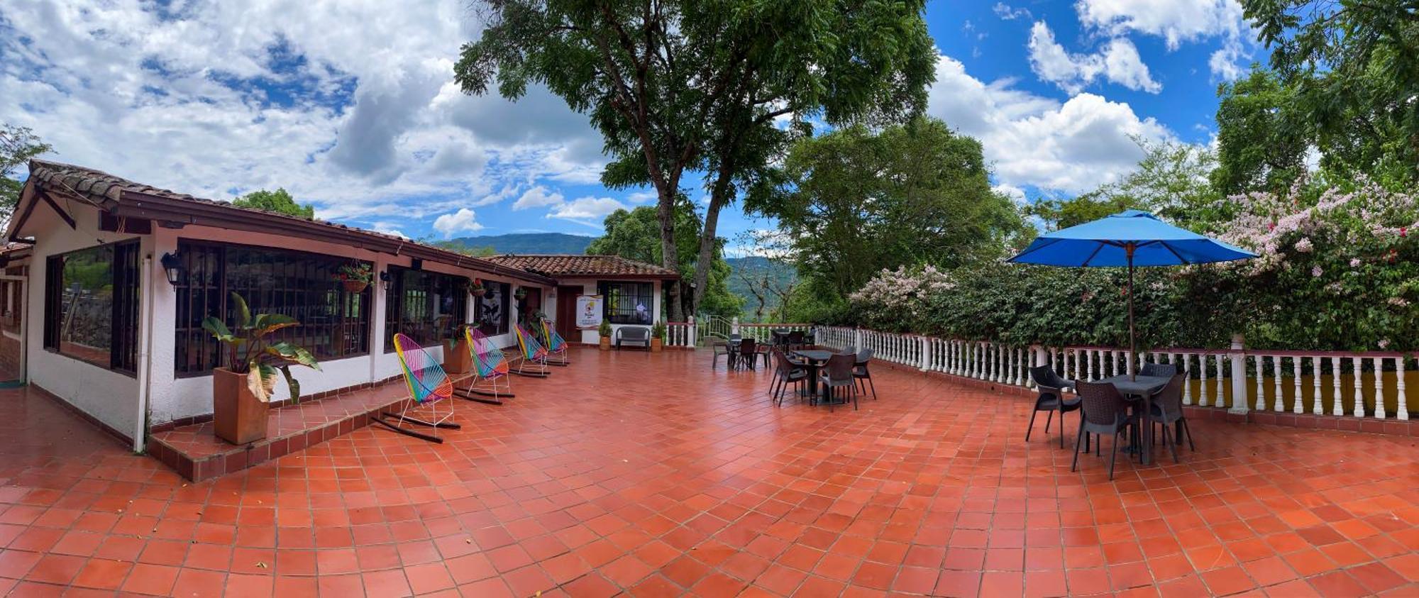 Hotel Campestre La Trinidad Сан Хил Екстериор снимка