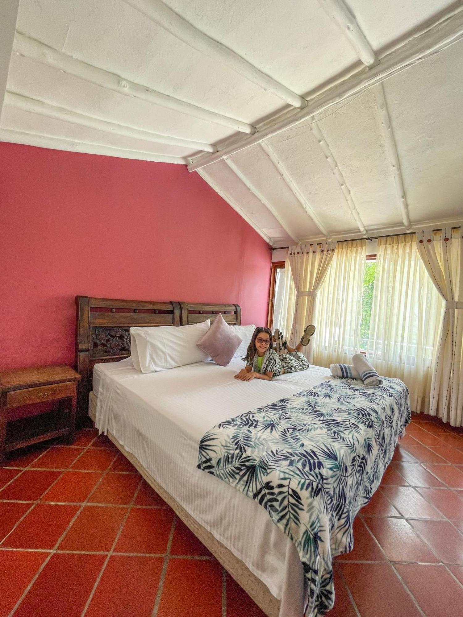 Hotel Campestre La Trinidad Сан Хил Екстериор снимка